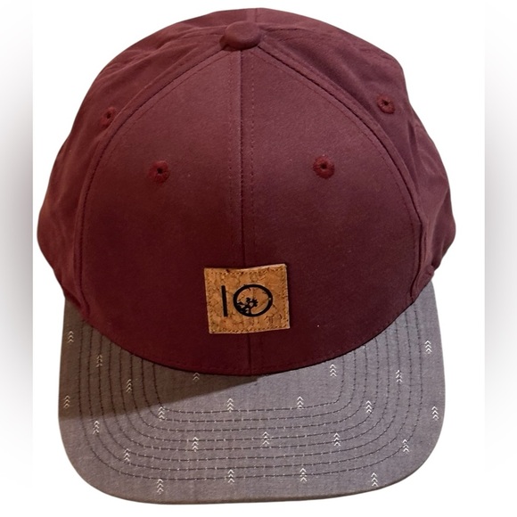 Tentree Burgundy and Black 10 Tree Cap. - Picture 1 of 7